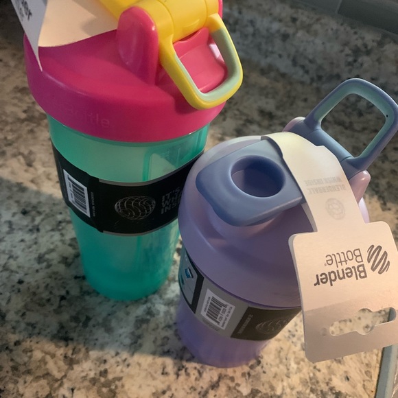 Blender Bottles Bundle - Picture 3 of 4